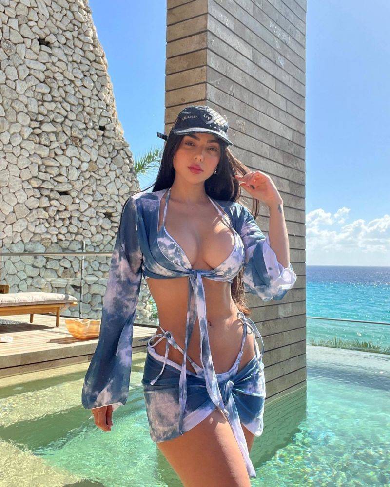 Nyvi Estephan gostosa - segue ai - #17