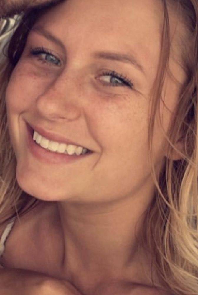 Ai (Deepfakes) of the hometown good girl - #3