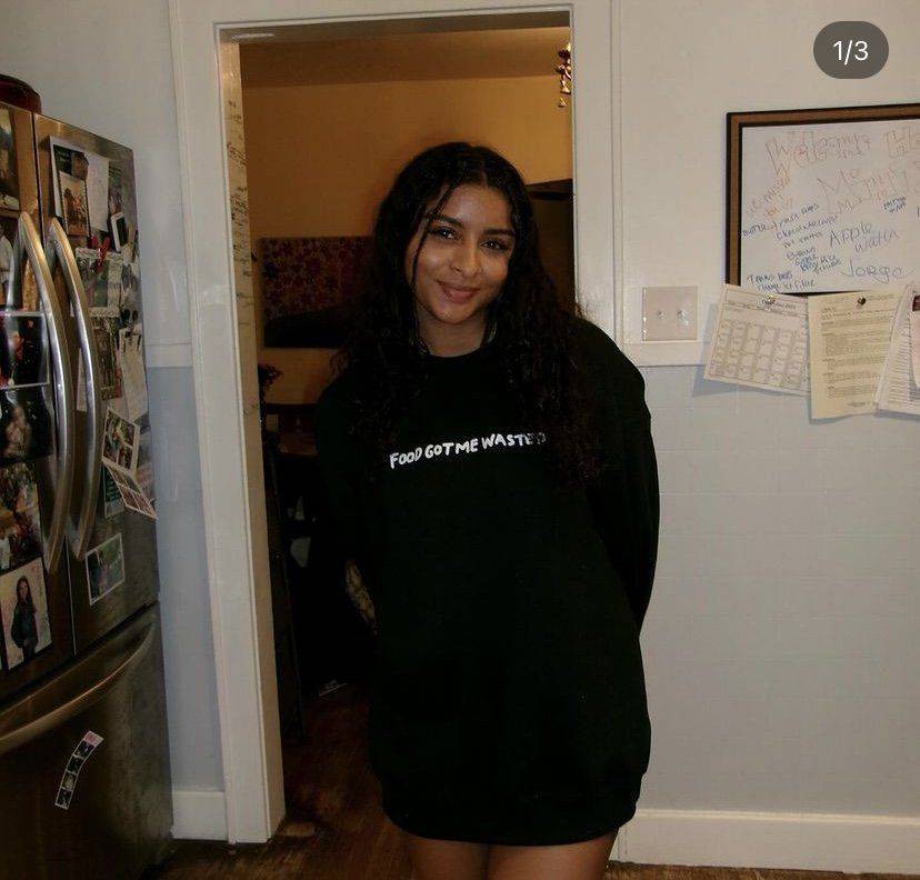 Busty Super Hot College Babe Exposed By AI - #8