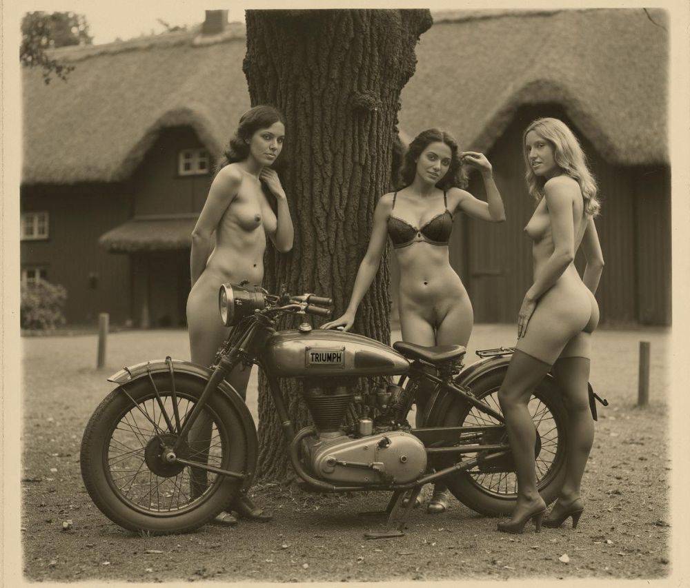 Photos of motorcycles found in attic of newly purchased house...1930? - #3