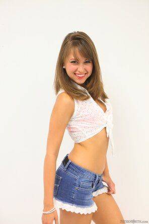 riley reid swallow this cum(AI enhanced) - #3