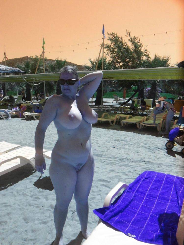 Some sexy Swedish AI MILFs - #16