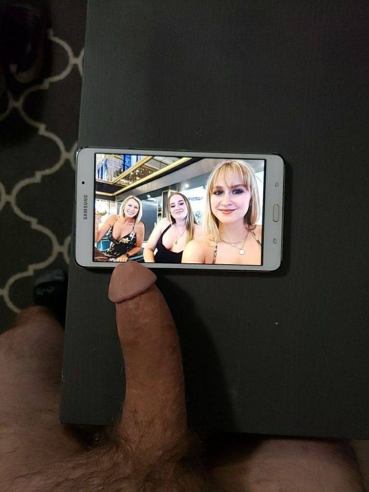 Hot mom and daughters cock trib AI face swap pictures videos - #7