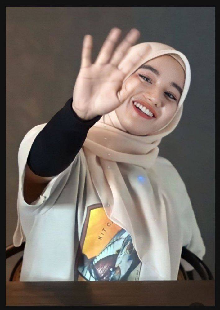Malay..Ai team,Ai Mimi ketiak masam2 gitu,Bra biru. - #1