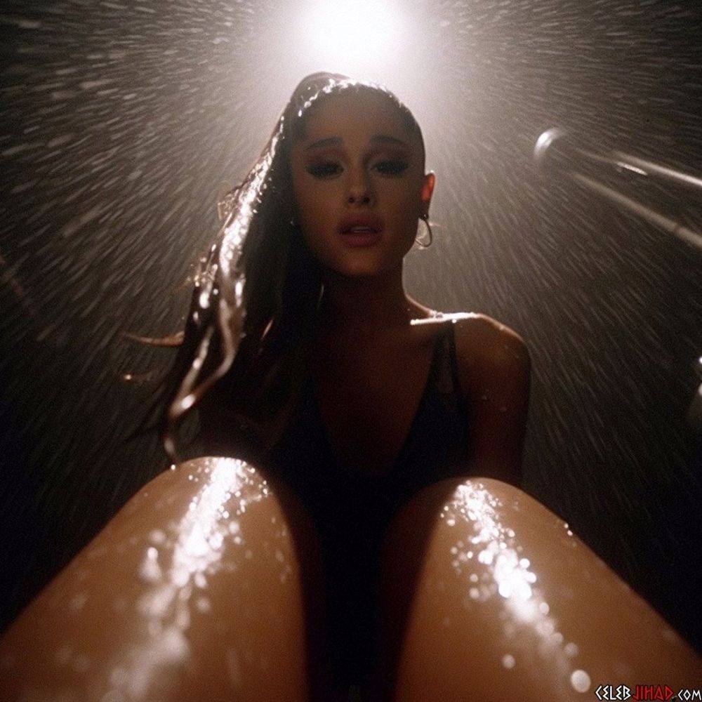 Ariana Grande AI What a luscious Fantasy this would be! Perfect Edging Material ??? - #13