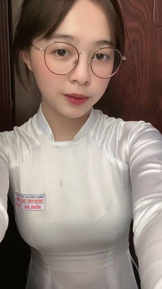 Chọn ai đây (Asian Cute girl) - #2