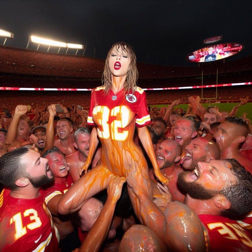 Taylor Swift AI Football Fakes - #9