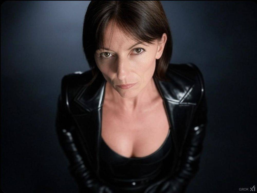 Davina (AI) - #24