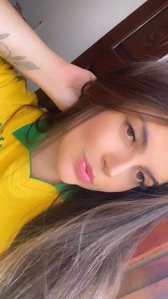 Natasha novinha de SP - mostrando seus peitão gostoso bem putinha!! Comenta ai - #10