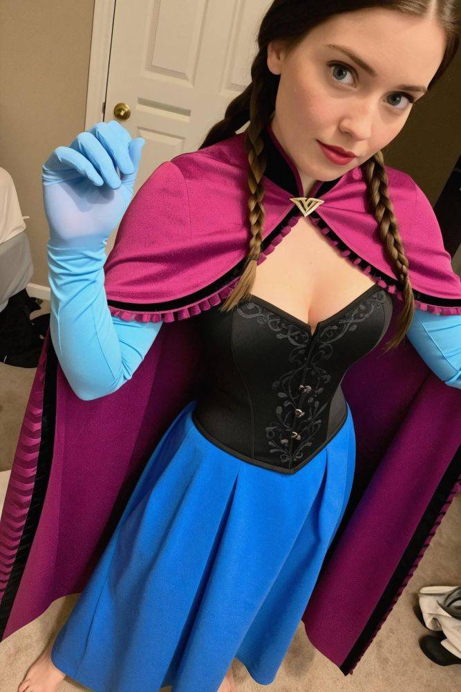 Do Disney Princesses Take Selfies too? Part Two - #6