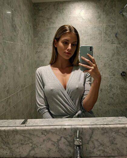Taking mirror selfies for you! Which is your fav? - #20