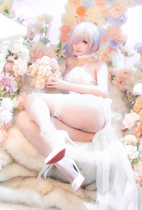 Japanese cosplay model exposes her amazing body in her lace dress & heels - #5
