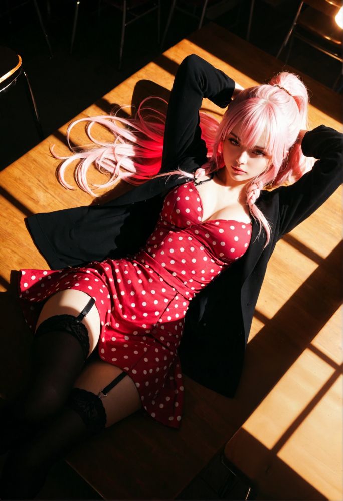 Now that everyone left, wanna see what's inside the dress? - #5