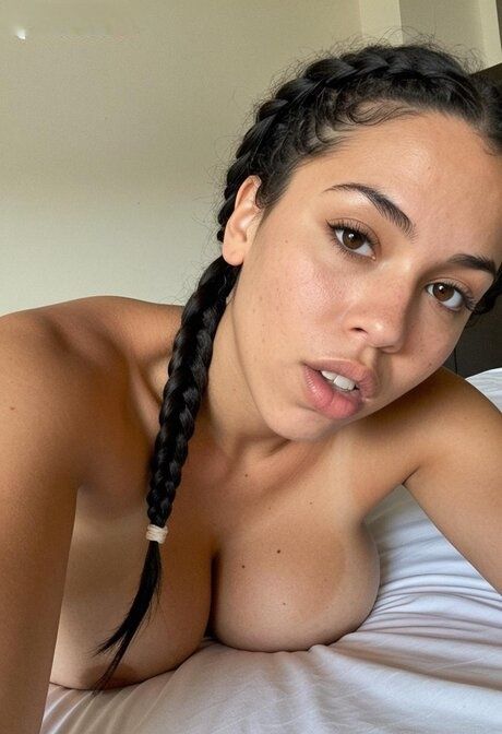 Brunette chick with big boobs and braided hair takes a selfie while naked - #9