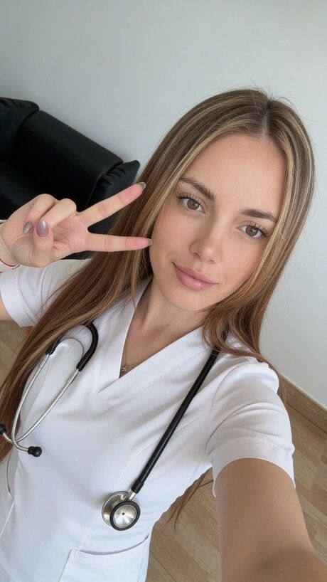 OnlyFans Poppy Lawson Naked Photos - #14