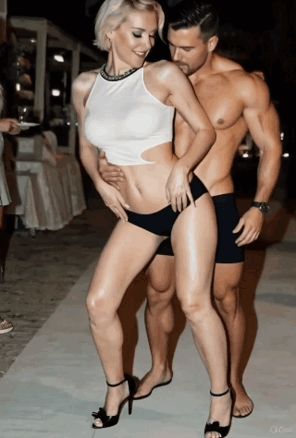 Turkish Blonde Girl Deepfake Gifs - #11