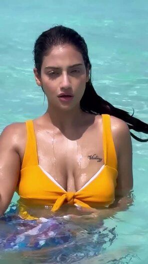 nusratmagi - #10