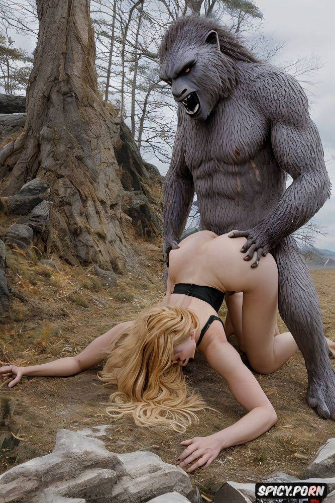 woman experiencing sexual bliss, roars as he releases into her pussy - #main