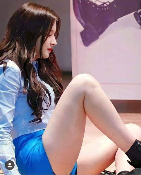 Nancy Momoland Hot Thighs Seduction in Blue Shorts - xgroovy.com on pornintellect.com
