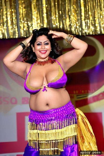 Color portrait, performing on stage, 34 yo beautiful indian dancer - spicy.porn - India on pornintellect.com