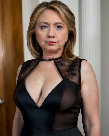 HILL, SUCH A HOT BOMBSHELL - maturepornphoto.com on pornintellect.com