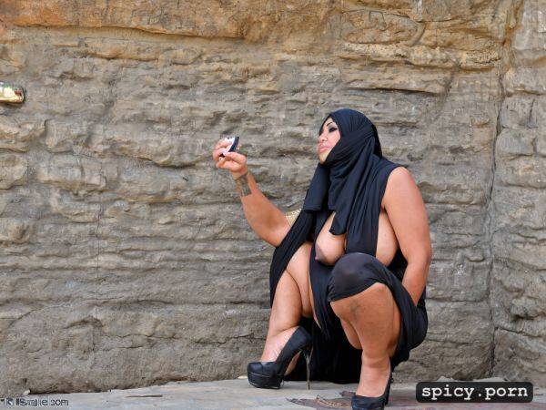 Mature egyptian woman, huge boobs, sexy egyptian clothing, bbw - spicy.porn - Egypt on pornintellect.com