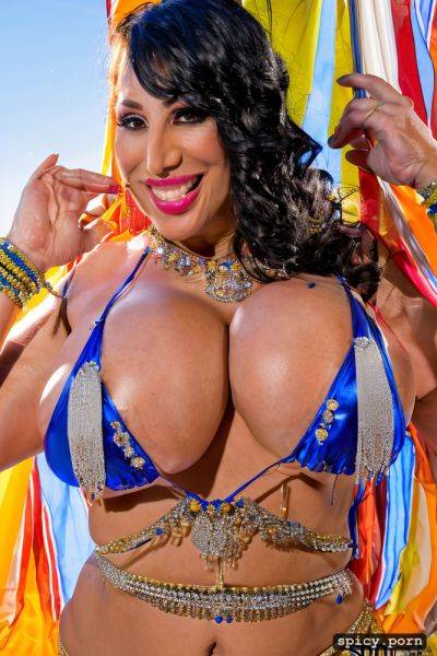 Performing on stage, huge hanging boobs, 44 yo beautiful thick american bellydancer - spicy.porn - Usa on pornintellect.com