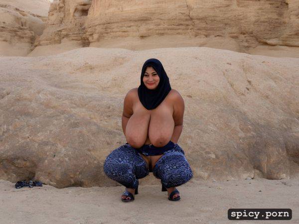 Huge swollen nipples, sexy egyptian clothing, bbw, mature egyptian woman - spicy.porn - Egypt on pornintellect.com