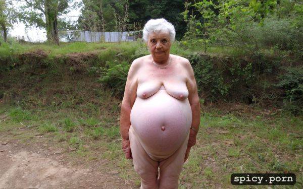 Fat thighs, short hairs, super obese old granny, professionnal colored photography - spicy.porn on pornintellect.com