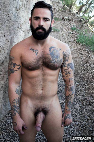 Hombre solo super realista cuerpo atletico musculoso barba cerrada musculoso barzos tatuados desnudo superdotado pene grande erecto xxl - spicy.porn on pornintellect.com