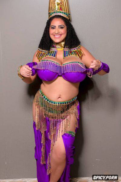 Slim stomach, intricate beautiful dancing costume with matching top - spicy.porn - Egypt on pornintellect.com