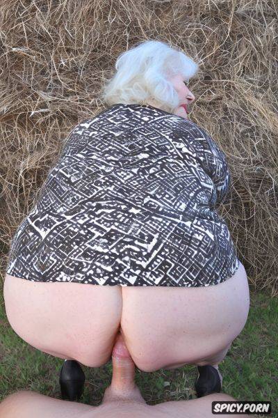 Rear view, squatting, super massive fat ass, ssbbw, bbw granny - spicy.porn on pornintellect.com