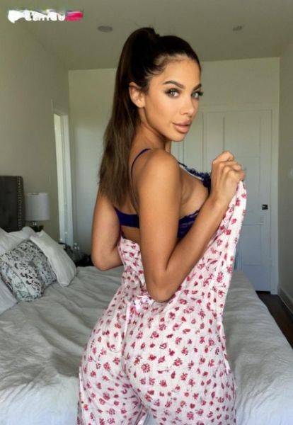 AI Cuties Naked Images - pornpics.com on pornintellect.com