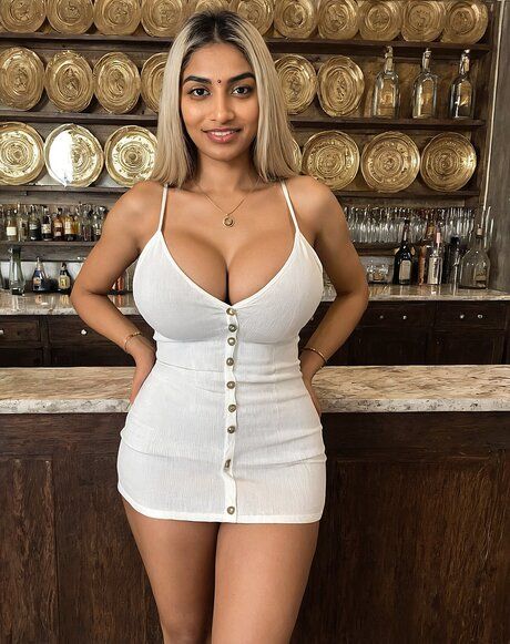 PornPics AI Naked Photos - pornpics.com on pornintellect.com